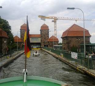 Auf dem Weg zur größten Wasserkreuzstr. der Welt