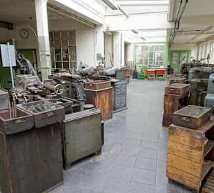 In den Arbeitsräumen der Ventilfabrik