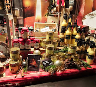 Rundgang über den "Markt der Engel"