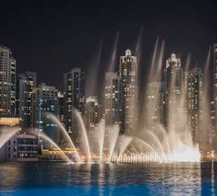 Wasserspiele / Dubai Fountain