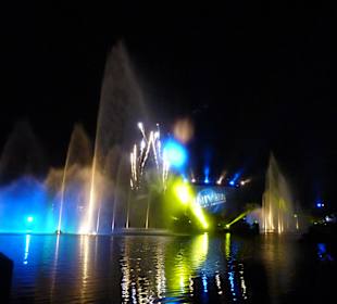Wasser- und Lichtershow