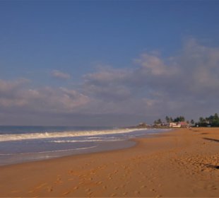 Ahungalla Beach