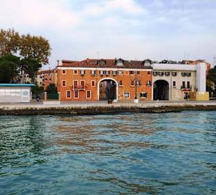 Eine Vaporetto-Fahrt von Lido bis Rialto