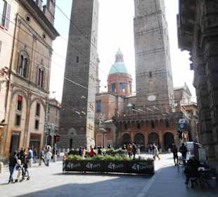 Turm Asinelli
