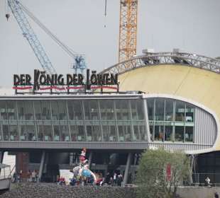 823. Hamburger Hafengeburtstag