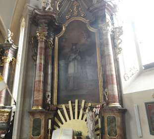 Schnackenwerth: die Kirche St. Andreas 