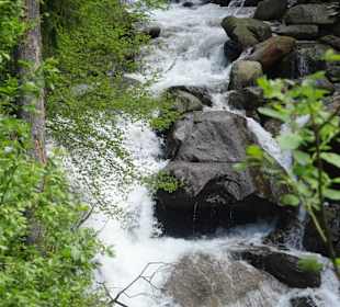 Wanderung zum Longfall