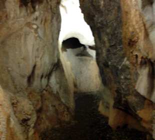 Dim Höhle