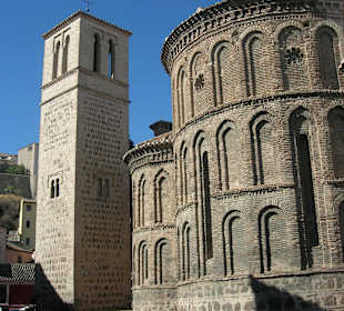 Iglesia de Santiago del Arrabal