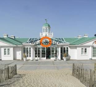 Eingang des Beachclubs von Noordwijk