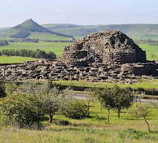 Nuraghe Su Nuraxi