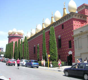 Das Dalì-Museum in Figueres müssen Sie besuchen