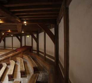 Sitzplätze in den Rängen