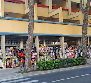 Viele Ladengeschäfte 