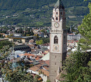 Blick auf die Pfarrkirche