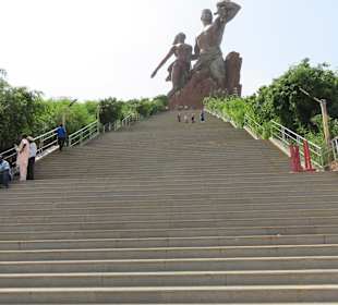 Treppe ohne Ende und kein Aufzug