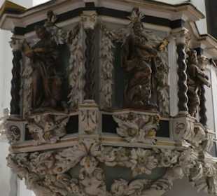 Augustinerkirche: bei der Innenbesichtigung