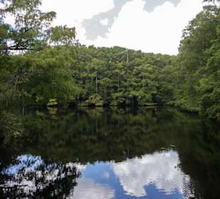 Blick von einer Brücke