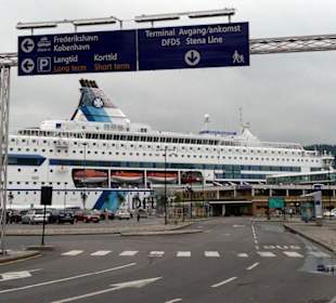 At Oslo Harbour - the Pearl of Scandinavia