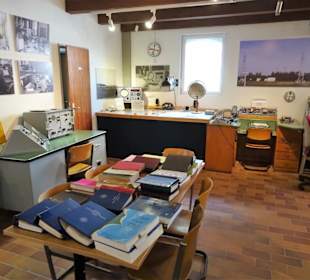 Blick in die Räume des Museums Norddeich Radio