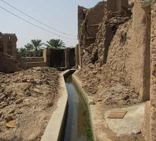 Falaj, Wasserkanäle in Birkat Al Mauz