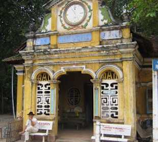 Kleiner Eingang zum Gelände des Haupttempel 