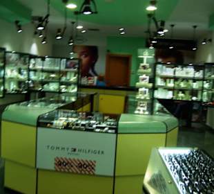 Mittig alles Ringe und Ketten