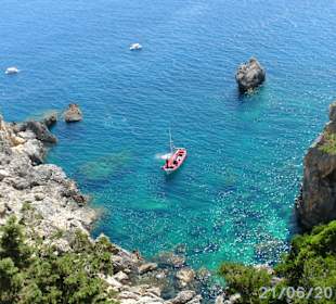 Steilküste bei Paleokastritsa