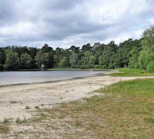 Am Ufer des Großen Bullensees