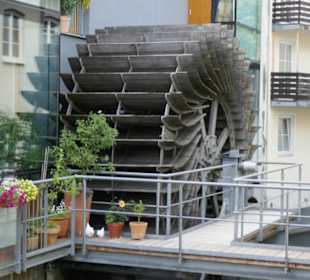 Wasserrad für die frühere Mühle