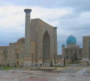 Älteste Medrese des Registan