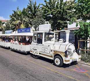 Mit dem Petit Train unterwegs