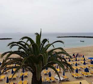 Playa de Los Charcos