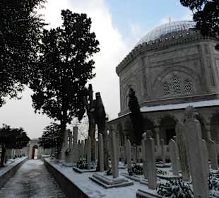 Стамбул. Кладбище у мечети Сулеймание.
