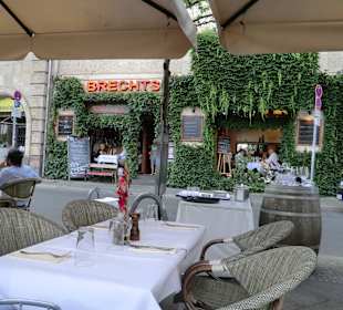 Außenansicht und Terrasse