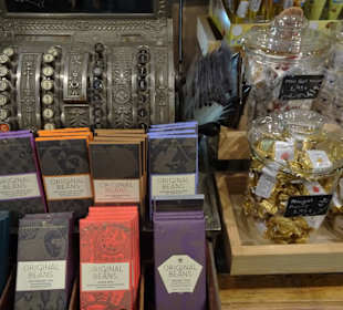 Auswahl im Shop des Kaffeemuseum-Burg