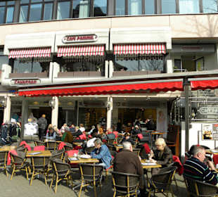 Straßencafe
