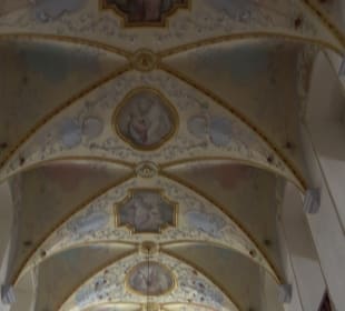 Katholische Stiftskirche St. Peter