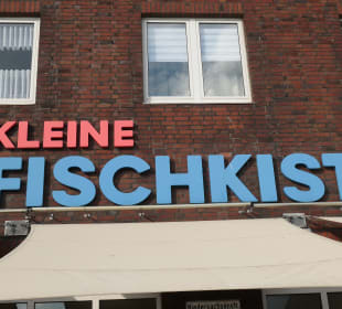 Zum Abendessen bei der Kleinen Fischkiste