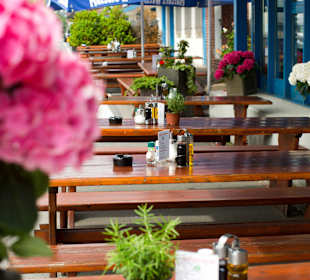 Außenterrasse zur Wasserseite