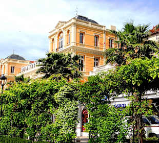 Дворец Конгрессов Грасса