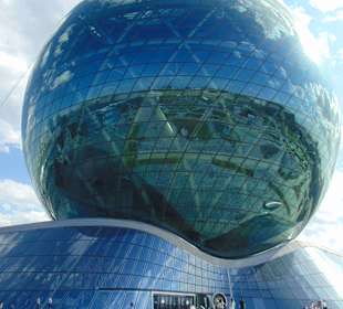 "Nur Alem" Museum für Zukunftsenergien in Astana