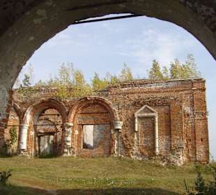 Ruine Abtei Levsnovskoye