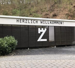 Außenansicht Hotel Zugbrücke Grenzau