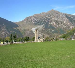 La iglesia y el paisaje