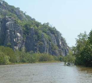 Khlong Khao Daeng