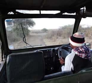 Toyota Landcruiser Safari Jeep