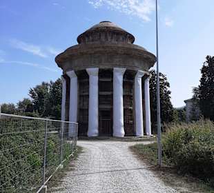Acquedotto Nottolini