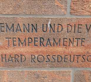 Die Figurengruppe Telemann und die 4 Temperamente