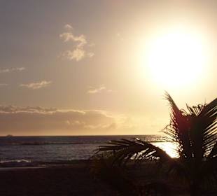 Sonnenuntergang am Strand von Playa de Fanabe